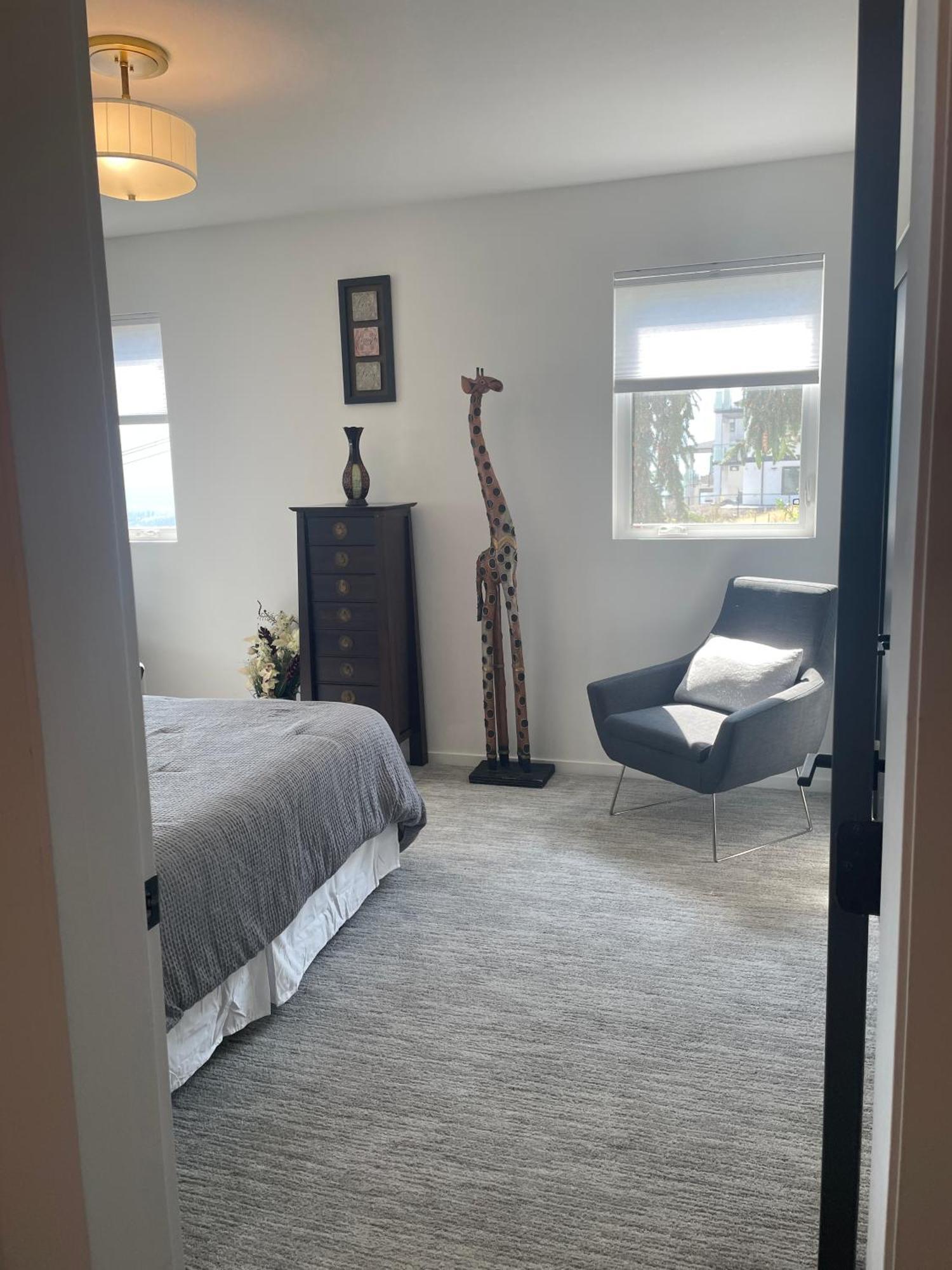Beautiful Suite On Golf Course Kelowna Extérieur photo